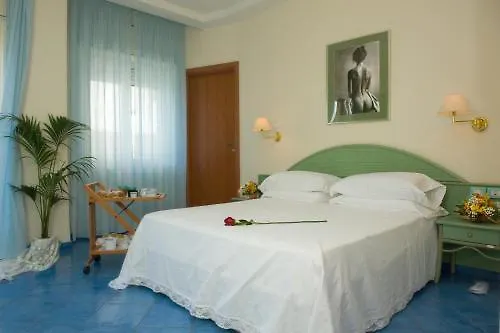 Reale Hotel 3*