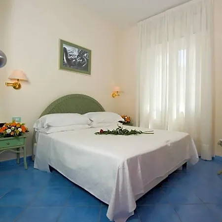 Reale Hotel 3*