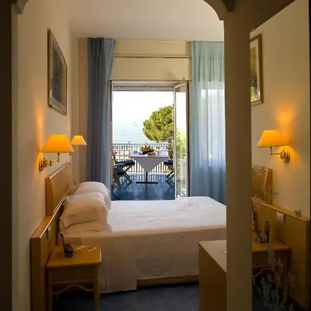 Reale Hotel 3*